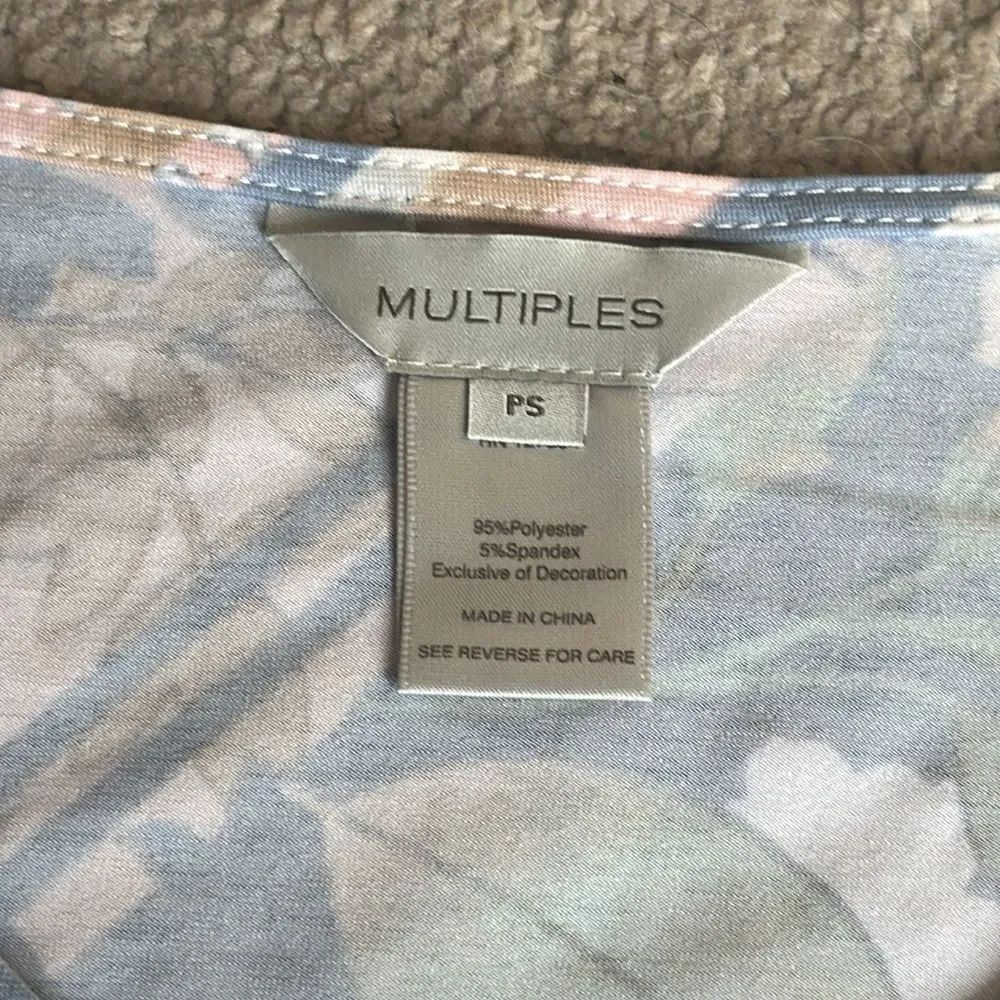 Multiples Pastel Floral Top! - Picture 7 of 10
